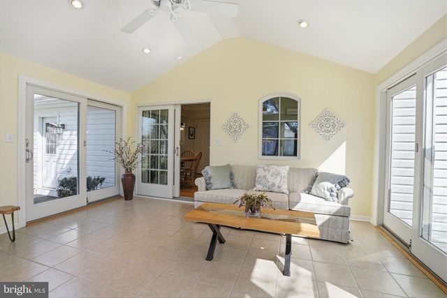 283 GREENVIEW RD, Yardley, PA 19067