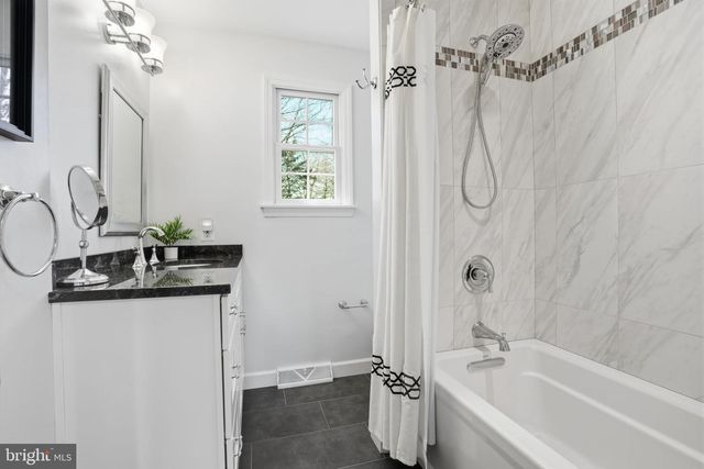 283 GREENVIEW RD, Yardley, PA 19067