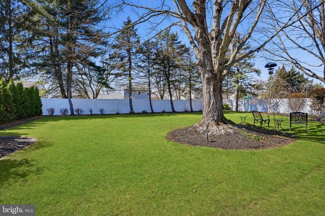 283 GREENVIEW RD, Yardley, PA 19067