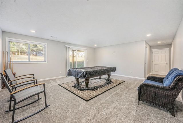 1218 Silver Ridge Court, Greenville, MI 48838