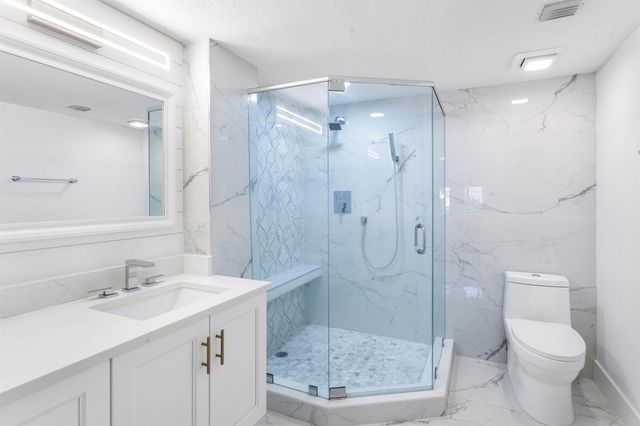 601 Seafarer Circle 101, Jupiter, FL 33477