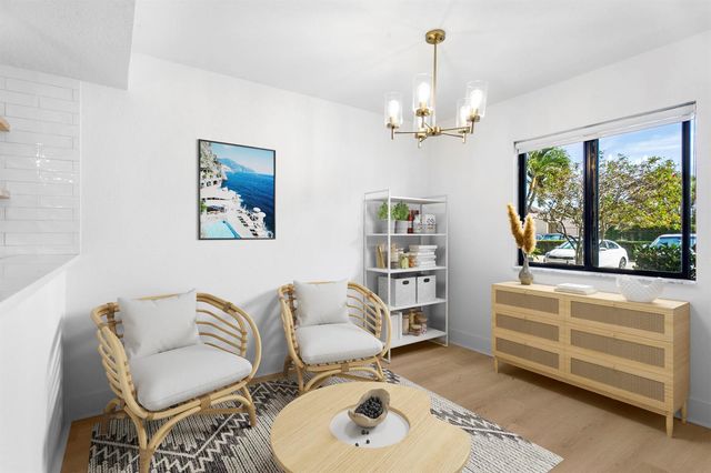 601 Seafarer Circle 101, Jupiter, FL 33477