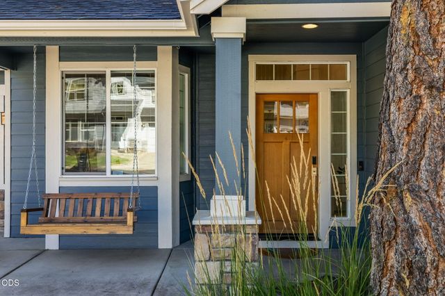 60984 Snowberry Place, Bend, OR 97702