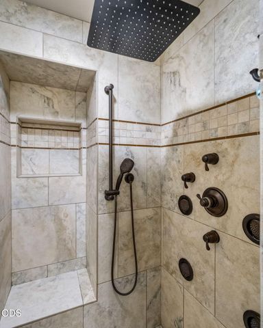 60984 Snowberry Place, Bend, OR 97702