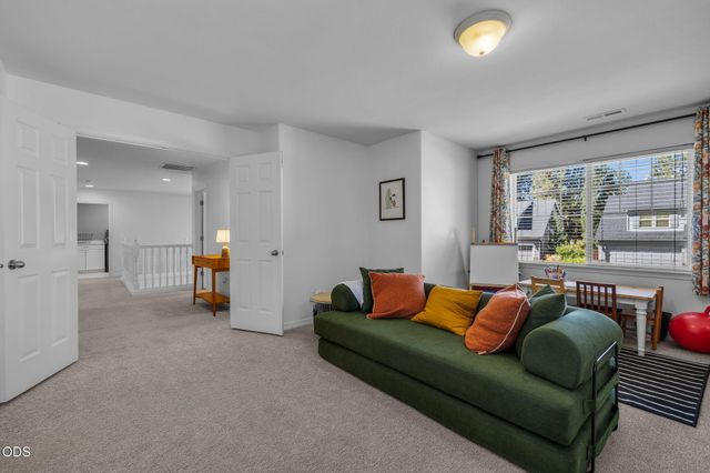 60984 Snowberry Place, Bend, OR 97702