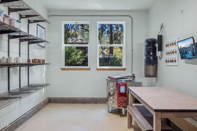 60984 Snowberry Place, Bend, OR 97702