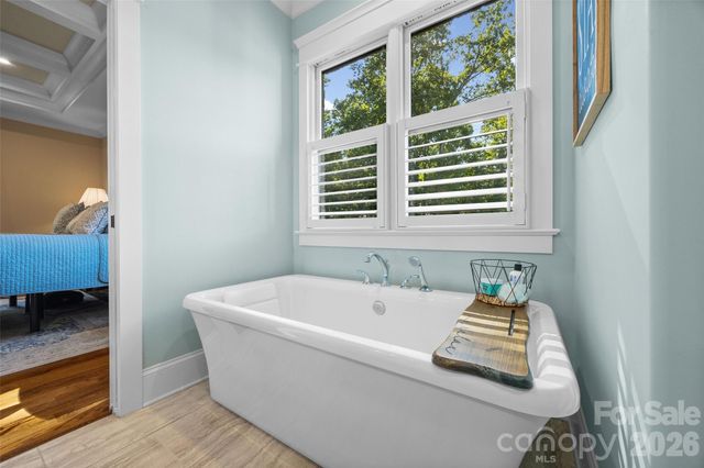 517 Linwood Road, Mooresville, NC 28115