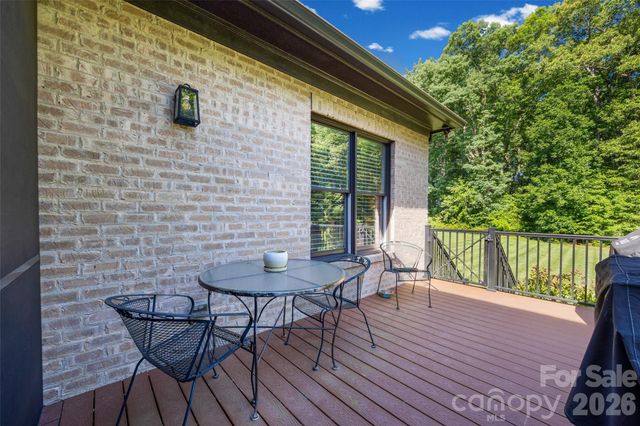 517 Linwood Road, Mooresville, NC 28115