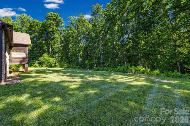 517 Linwood Road, Mooresville, NC 28115