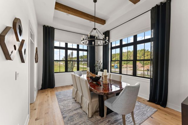 494 Stonebridge Pkwy, Valparaiso, IN 46383