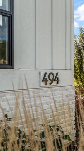 494 Stonebridge Pkwy, Valparaiso, IN 46383