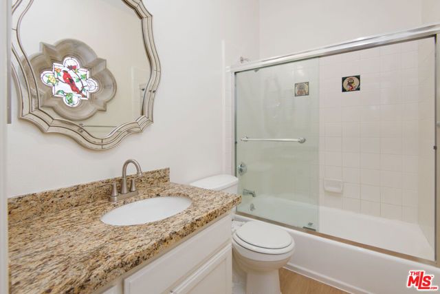 7120 Ramsgate 201, Los Angeles, CA 90045