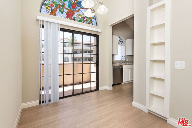 7120 Ramsgate 201, Los Angeles, CA 90045