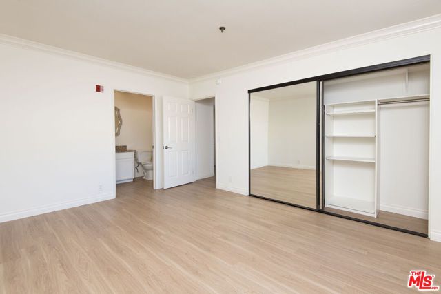 7120 Ramsgate 201, Los Angeles, CA 90045