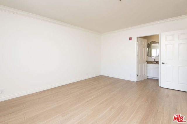 7120 Ramsgate 201, Los Angeles, CA 90045