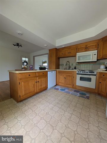 11504 KNOLLS RD, Orange, VA 22960
