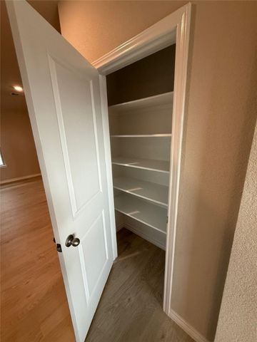 6125 Eldora, College Station, TX 77845