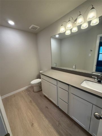 6125 Eldora, College Station, TX 77845