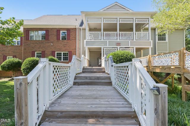 503 Gooseneck Drive B3, Cary, NC 27513