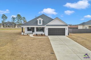 132 Early Drive, Byron, GA 31008