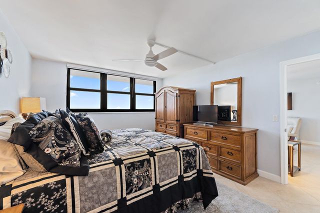 336 Golfview Road 619, North Palm Beach, FL 33408