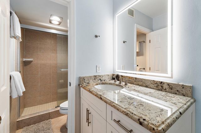 336 Golfview Road 619, North Palm Beach, FL 33408