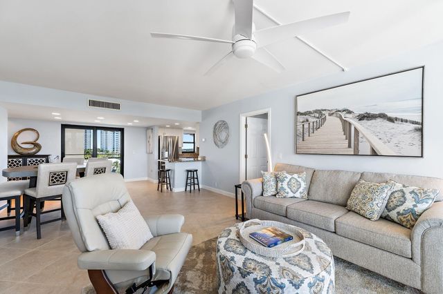 336 Golfview Road 619, North Palm Beach, FL 33408
