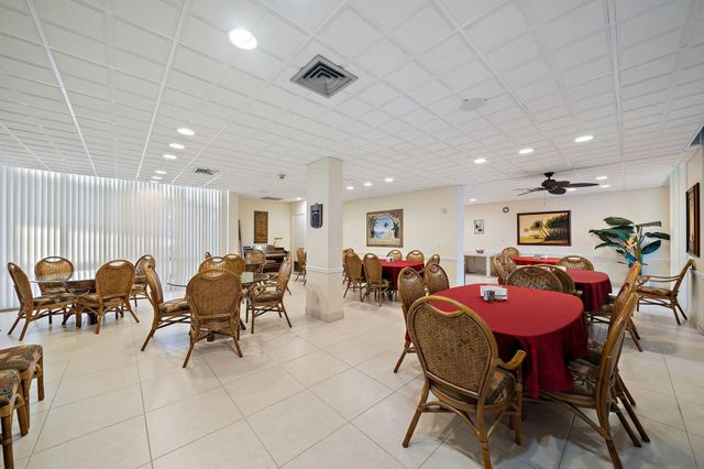 336 Golfview Road 619, North Palm Beach, FL 33408