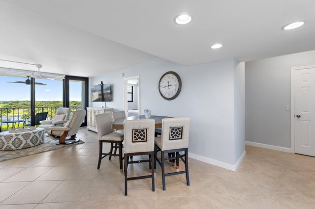 336 Golfview Road 619, North Palm Beach, FL 33408