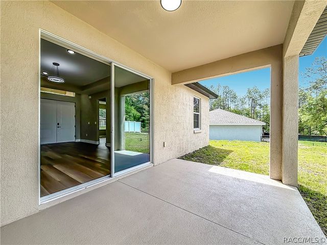 10970 N Dragonis Drive, Dunnellon, FL 34433