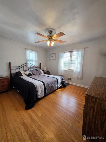 248 Main Street, Middletown, NJ 07758