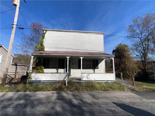 86 Southview Rd, Mt Pleasant Twp, PA 15057