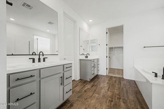 34380 N TIMBERLAKE Manor, San Tan Valley, AZ 85144