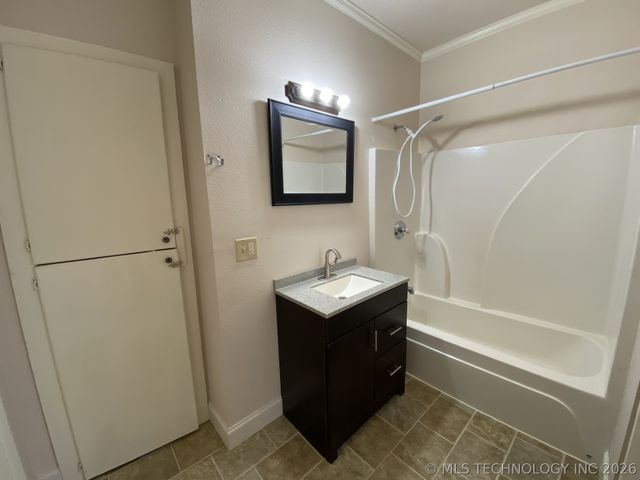 800 N Hodge Street, Sapulpa, OK 74066