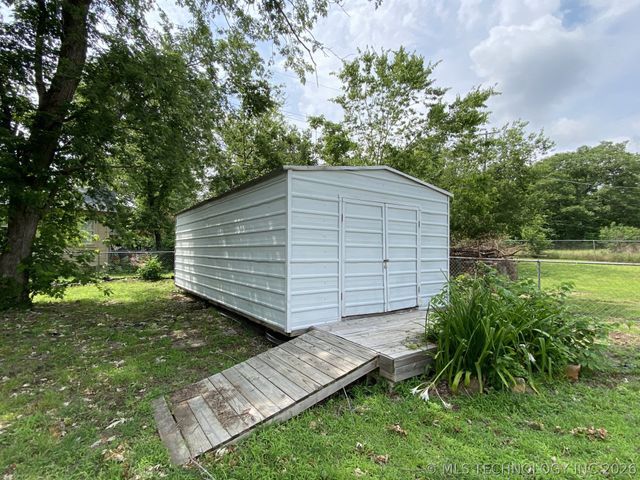 800 N Hodge Street, Sapulpa, OK 74066