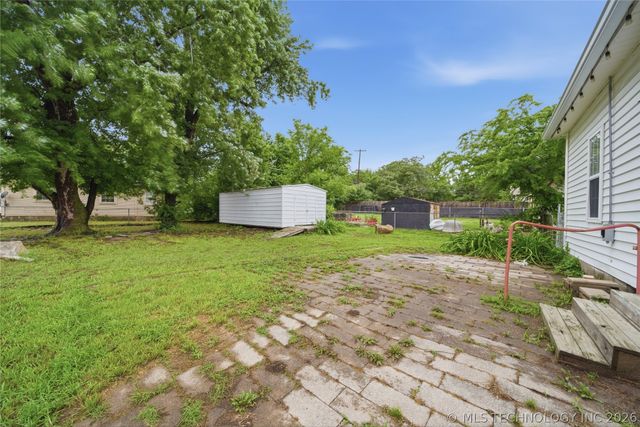 800 N Hodge Street, Sapulpa, OK 74066