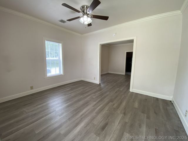 800 N Hodge Street, Sapulpa, OK 74066