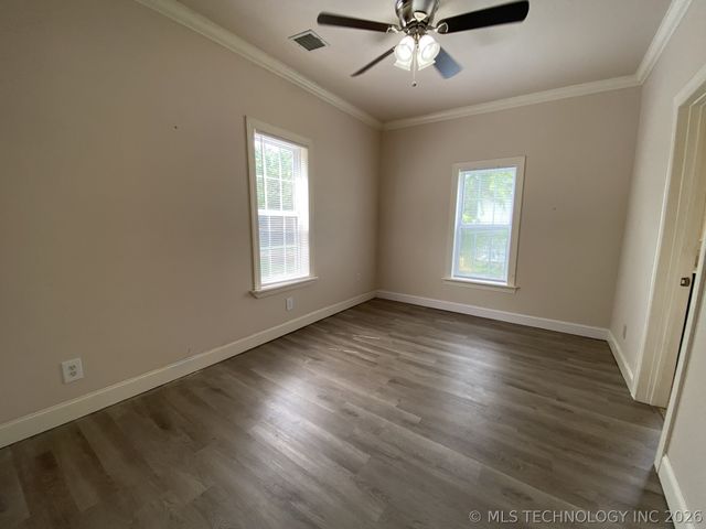 800 N Hodge Street, Sapulpa, OK 74066
