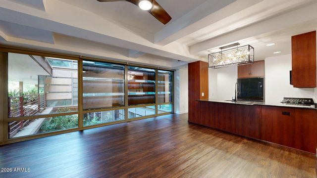 7157 E RANCHO VISTA Drive 2011, Scottsdale, AZ 85251