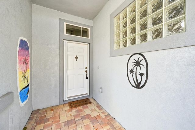 819 REGAL MANOR WAY, Sun City Center, FL 33573