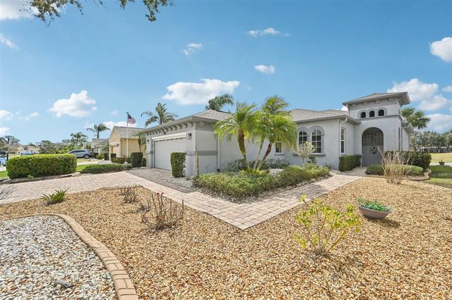 819 REGAL MANOR WAY, Sun City Center, FL 33573
