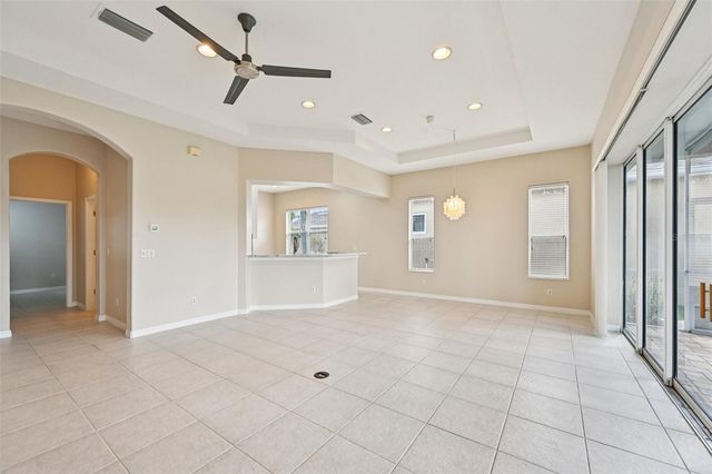 819 REGAL MANOR WAY, Sun City Center, FL 33573