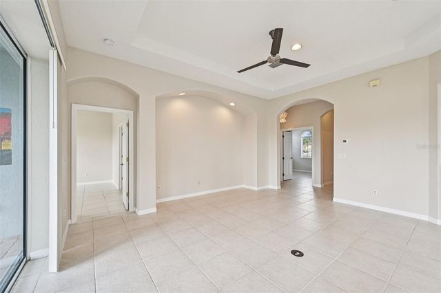 819 REGAL MANOR WAY, Sun City Center, FL 33573