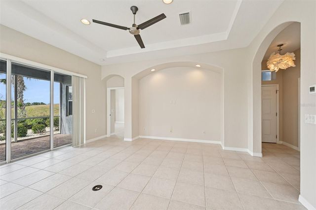 819 REGAL MANOR WAY, Sun City Center, FL 33573