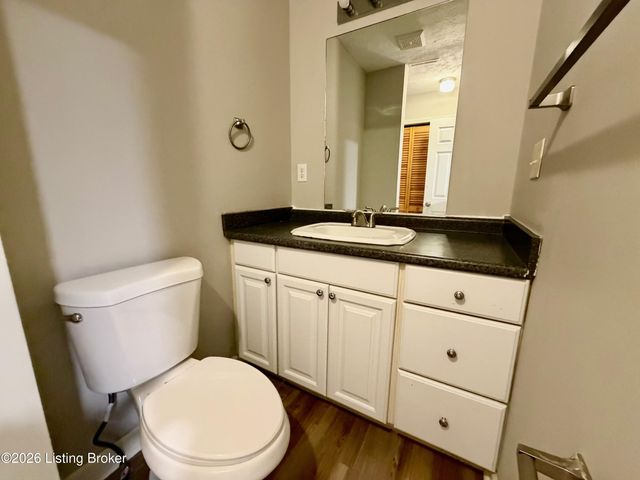 12420 Brothers Ave, Louisville, KY 40243
