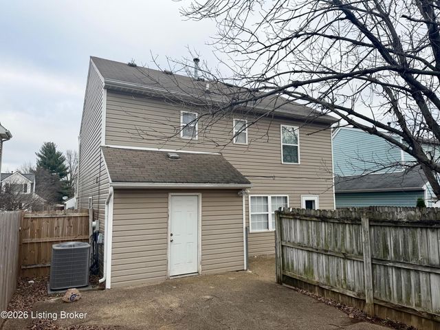 12420 Brothers Ave, Louisville, KY 40243