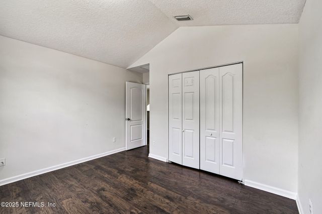 536 SPANISH WELLS Road, Jacksonville, FL 32218