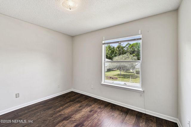 536 SPANISH WELLS Road, Jacksonville, FL 32218