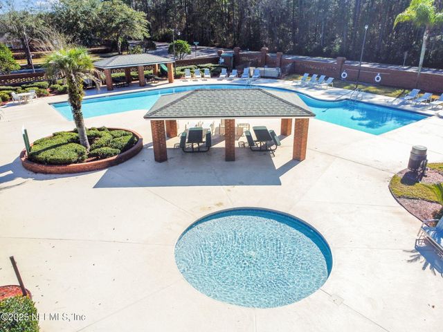 536 SPANISH WELLS Road, Jacksonville, FL 32218
