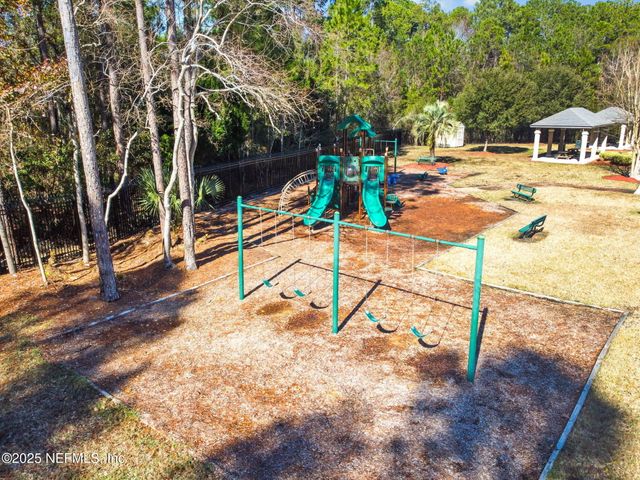 536 SPANISH WELLS Road, Jacksonville, FL 32218